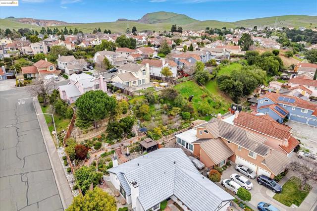 790 Britannia Dr., Vallejo CA: https://media.crmls.org/mediaz/6ea26db7-e04c-4dc2-92fb-d286b58c1560.jpg