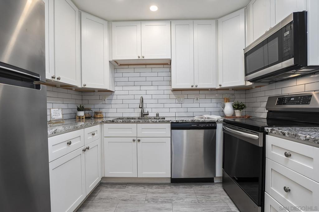 2909 Cowley - photo 7
