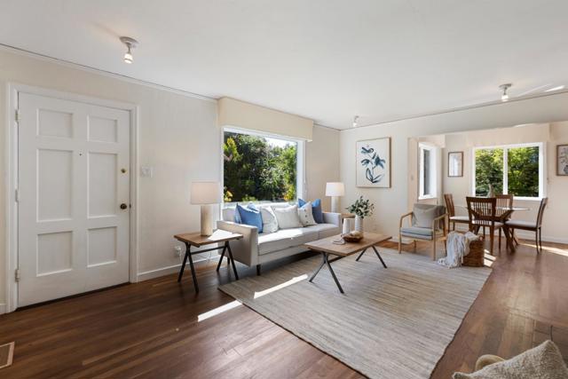 620 Olive Street, Menlo Park CA: https://media.crmls.org/mediaz/6ea4aa16-32da-49b8-af27-3f554862298d.jpg