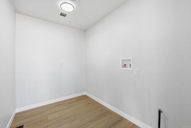 Detail Gallery Image 21 of 37 For 2298 Lindsay Dr, Carlsbad,  CA 92008 - 2 Beds | 2 Baths