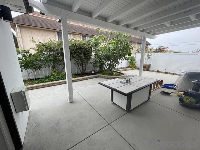 4811 Appleton, San Diego CA: https://media.crmls.org/mediaz/6ea4f572-b2d1-47cc-be13-7596705d9726.jpg