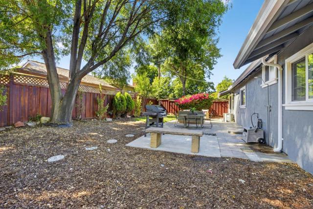 1549 Hilton Court, San Jose CA: https://media.crmls.org/mediaz/6ea59c26-ef2e-4f5a-8422-18a961ccc04a.jpg