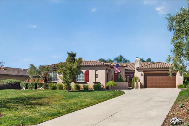 Detail Gallery Image 5 of 74 For 877 Hidden View Ln, Escondido,  CA 92027 - 4 Beds | 2/1 Baths