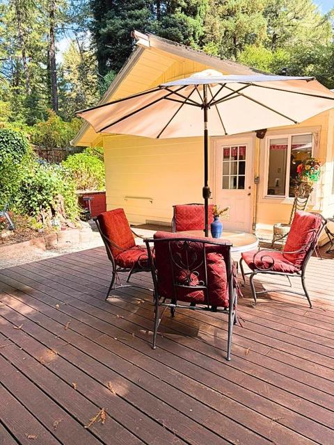 160 Nellie Lane, Boulder Creek CA: https://media.crmls.org/mediaz/6ea5b904-d558-4583-a796-d9b368e840f4.jpg