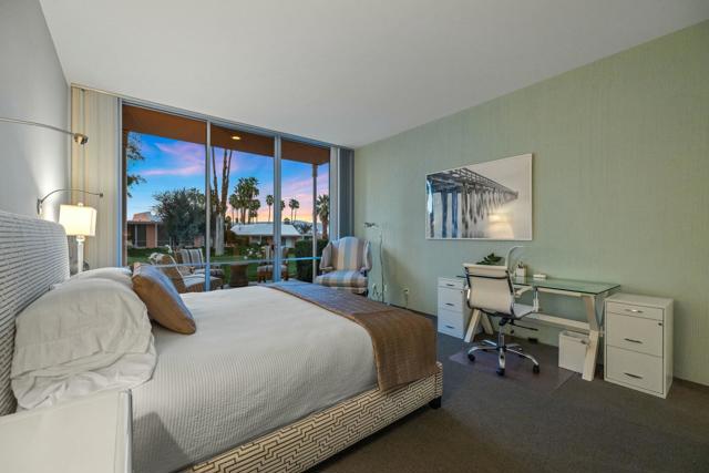 47360 Jadida Avenue, Palm Desert CA: https://media.crmls.org/mediaz/6ea60429-0bfa-4972-b48c-66a1db642bc7.jpg