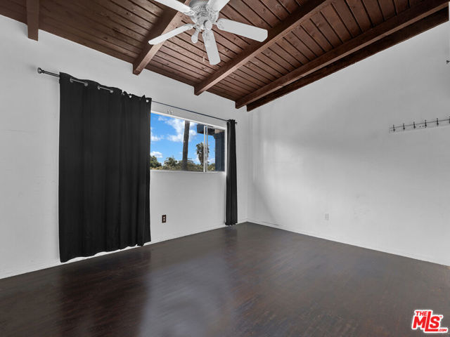 5401 Thornburn Street, Los Angeles CA: https://media.crmls.org/mediaz/6ea613eb-f0ca-45f0-99fe-595a9dd1a4b4.jpg