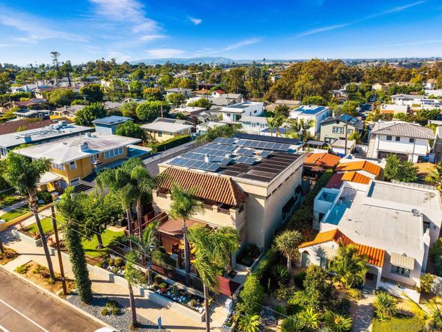 1728 West Lewis, San Diego CA: https://media.crmls.org/mediaz/6ea6deff-8635-4966-9add-880f5b12723d.jpg