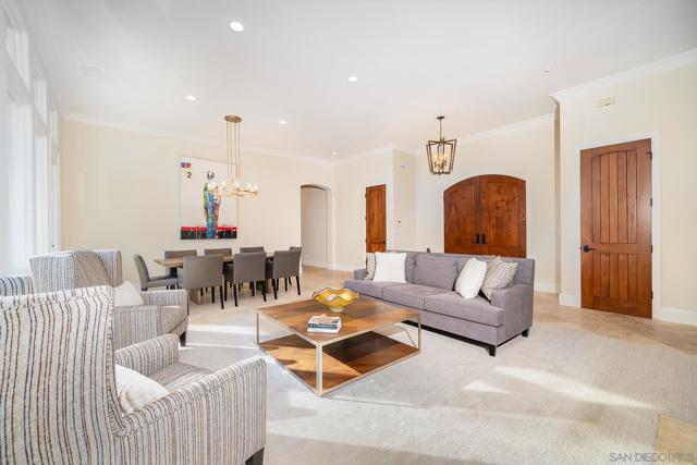 4703 Briana Ct, Fallbrook CA: https://media.crmls.org/mediaz/6ea7bb31-2bf9-4949-ac2b-9628dbdbcec5.jpg