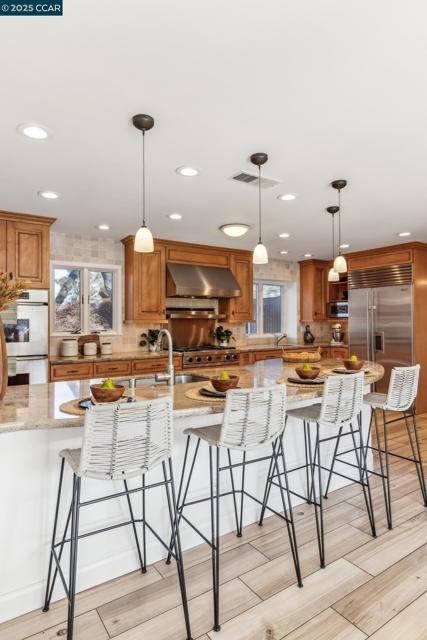 2160 Ridgewood Rd, Alamo CA: https://media.crmls.org/mediaz/6ea7d29c-7659-451d-8297-a1fade499e64.jpg