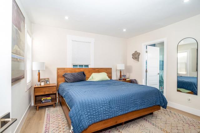 Detail Gallery Image 11 of 45 For 4776 78 Del Monte Ave, San Diego,  CA 92107 - – Beds | – Baths