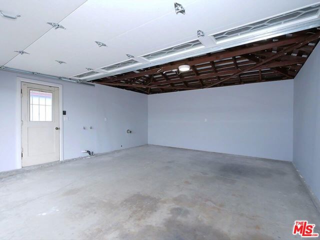 518 N 18th Street, Montebello CA: https://media.crmls.org/mediaz/6ea8440c-d58e-428d-a1f4-b41798c7653c.jpg