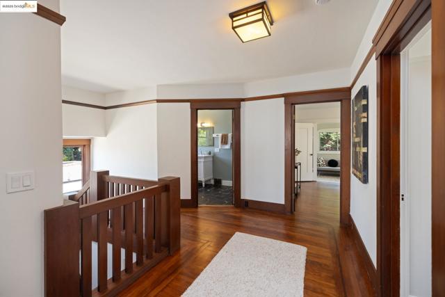 971 Santa Barbara Rd, Berkeley CA: https://media.crmls.org/mediaz/6ea8494b-87a8-4eb5-b1c3-bae3b38c6325.jpg