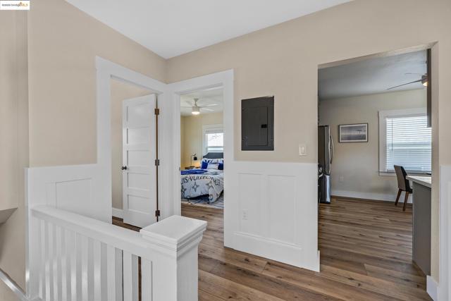 1047 59th Street, Oakland CA: https://media.crmls.org/mediaz/6ea87cf6-14c1-46b5-8c77-4679ed6ab8af.jpg