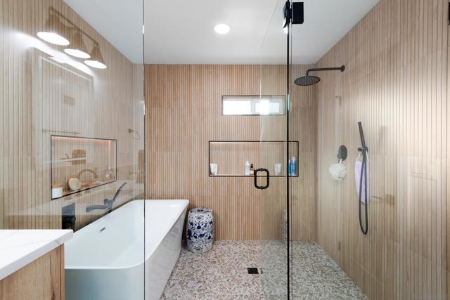 11646 La Colina, San Diego CA: https://media.crmls.org/mediaz/6eaa1bf3-bcb2-4d86-a8c4-32b7d2bb057f.jpg