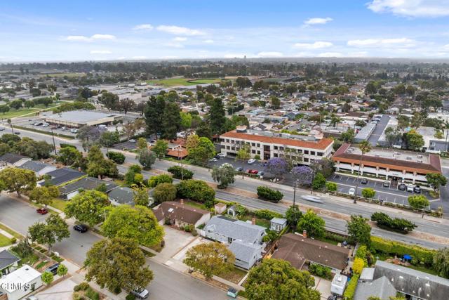 5490 Hunter Street, Ventura CA: https://media.crmls.org/mediaz/6eaa696a-adb8-4af0-892a-a9e782269b21.jpg