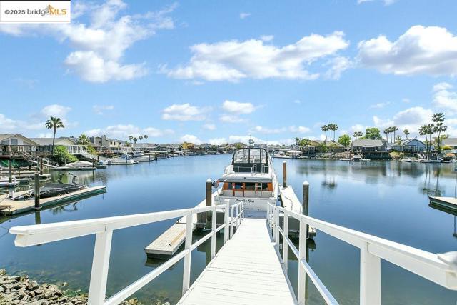 2136 Sand Point Rd, Discovery Bay CA: https://media.crmls.org/mediaz/6eae175d-27d3-463e-b2dd-4a115a47b2b2.jpg