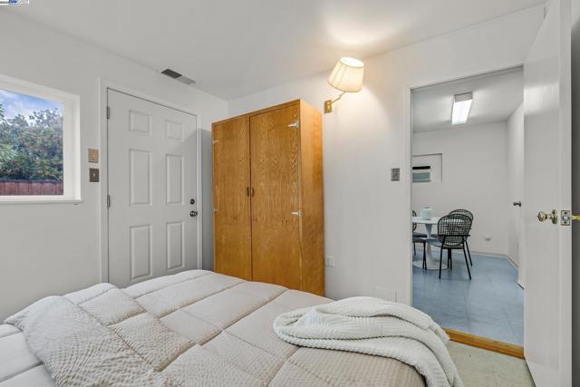 589 S M St, Livermore CA: https://media.crmls.org/mediaz/6eae9501-e3ca-4c31-8a40-096f1e689f84.jpg