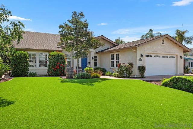14643 Evening Star Dr, Poway CA: https://media.crmls.org/mediaz/6eaecaca-4b73-4841-b20b-ce4e08913ba4.jpg