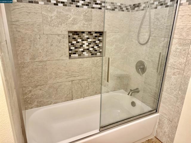 1564 Candelero Drive, Walnut Creek CA: https://media.crmls.org/mediaz/6eaf62c2-f3bb-4037-8815-3598c39b7c8b.jpg