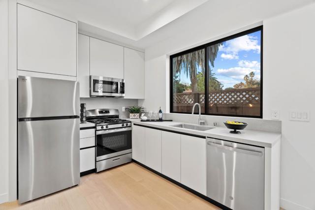 700 Farley Street, Mountain View CA: https://media.crmls.org/mediaz/6eb034d2-0f32-4558-ba46-3bed6af70cb3.jpg