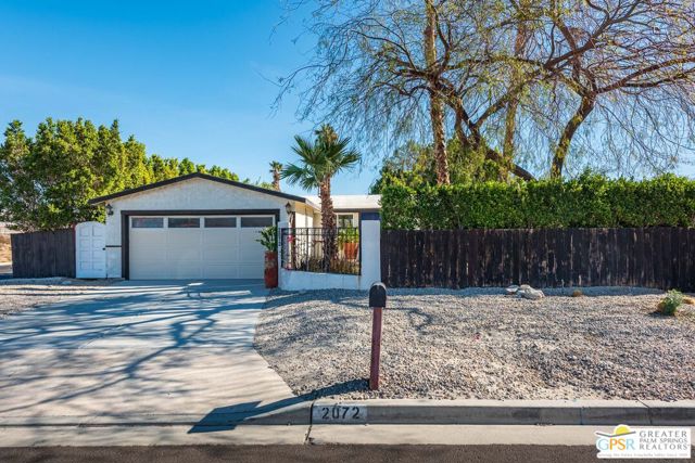 2072 Arnico Street, Palm Springs CA: https://media.crmls.org/mediaz/6eb03d7a-618b-41c4-a378-53f2c87836a0.jpg