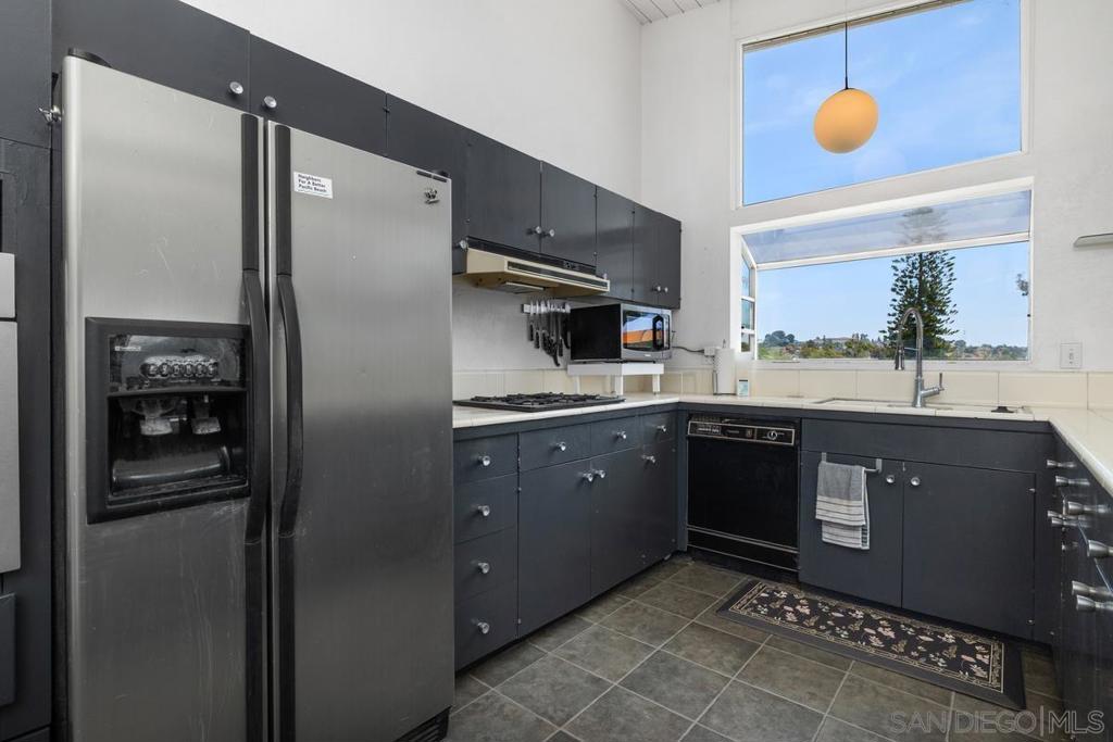 2550 Aster - photo 8