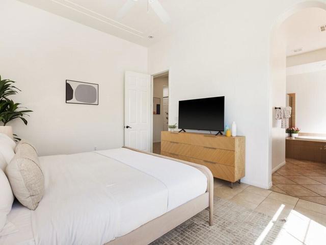80872 Calle Azul, La Quinta CA: https://media.crmls.org/mediaz/6eb14b8c-c4e3-4a41-9de3-2e6c285558fb.jpg