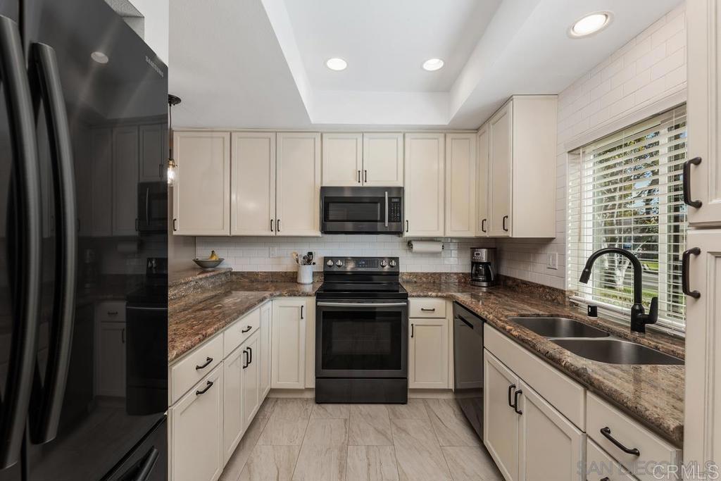 17930 Villamoura Drive - photo 10