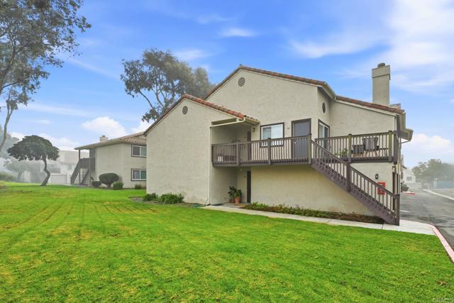 7702 Caminito Puerto, Carlsbad CA: https://media.crmls.org/mediaz/6eb2bdfc-03ca-4398-bb1a-af484b3b9d3f.jpg