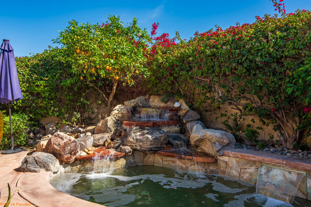 https://media.crmls.org/mediaz/6eb47ac6-d134-4963-891f-d530933e2286.jpg?preset=X-Large
