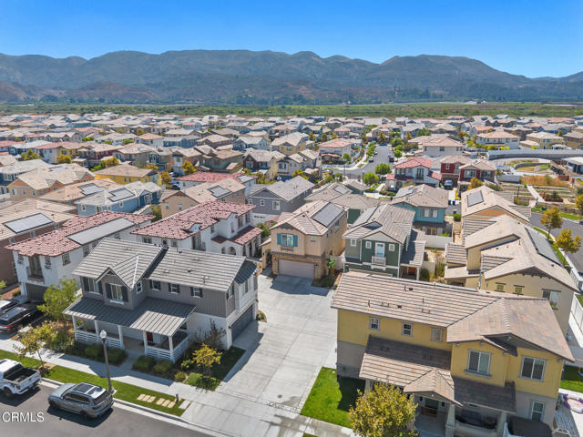 254 Hydrangea Street, Fillmore CA: https://media.crmls.org/mediaz/6eb4df53-1791-4999-876e-ab768d71ee0d.jpg
