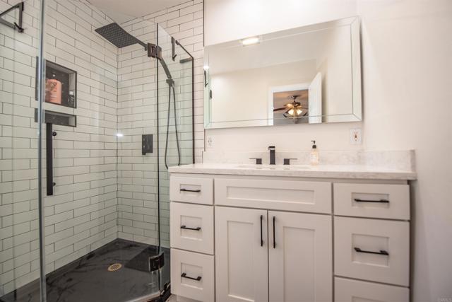 Detail Gallery Image 17 of 63 For 2094 Thibodo Ct, Vista,  CA 92081 - 3 Beds | 2 Baths