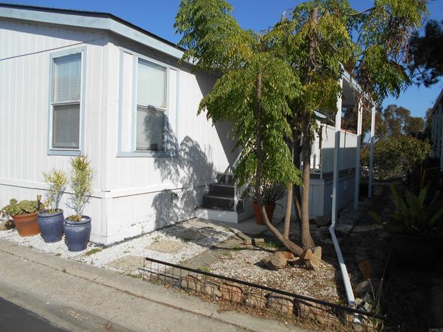 Detail Gallery Image 17 of 25 For 2003 Bayview Hts Dr #158,  San Diego,  CA 92105 - 3 Beds | 2 Baths