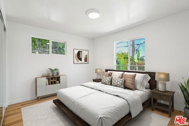 2922 8th Avenue, Los Angeles CA: https://media.crmls.org/mediaz/6eb58424-9d09-4757-9e6e-acd16b080350.jpg