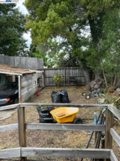 1515 54th Avenue, Oakland, California 94601, 3 Bedrooms Bedrooms, ,1 BathroomBathrooms,Single Family Residence,For Sale,54th Avenue,41031422