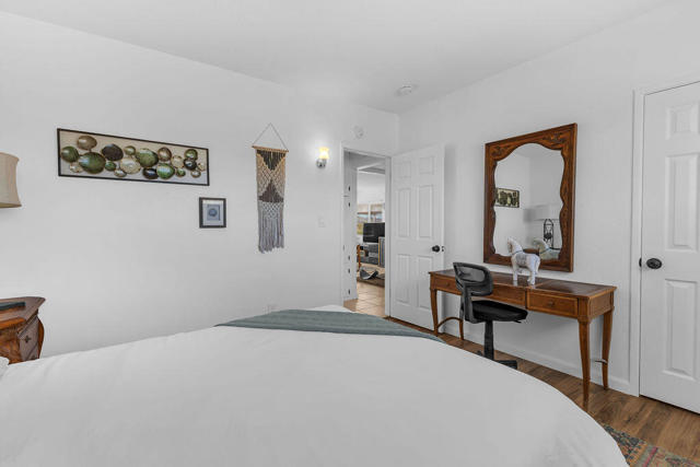 5797 Linda Lee Drive, Yucca Valley CA: https://media.crmls.org/mediaz/6eb75ee8-8465-4527-ba6a-7cba48616275.jpg
