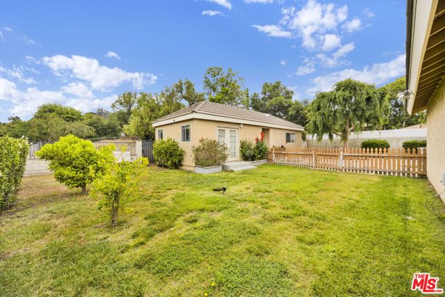 28461 Driver Avenue, Agoura Hills CA: https://media.crmls.org/mediaz/6eb8ecf9-608c-4248-a42a-699bc226dbc3.jpg