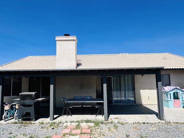 15711 Garnet, Victorville CA: https://media.crmls.org/mediaz/6eb9400f-672c-44cf-be41-1067e05c561a.jpg