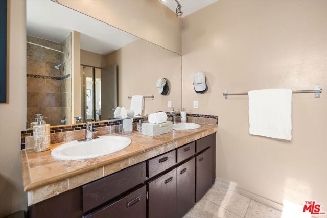 840 Cheltenham Road, Santa Barbara CA: https://media.crmls.org/mediaz/6eb94a98-94e3-40d0-b28e-f5b4444e988d.jpg