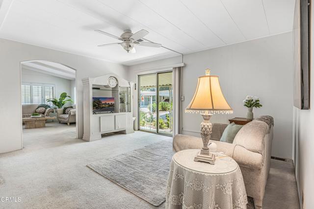Detail Gallery Image 8 of 28 For 8 204 Calle Fronte #204,  Camarillo,  CA 93012 - 2 Beds | 2 Baths