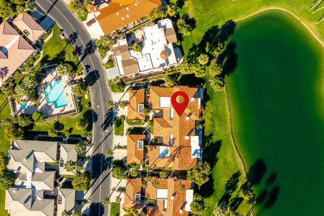 54396 Shoal Creek, La Quinta CA: https://media.crmls.org/mediaz/6ebb9304-e24e-4add-b037-3ecaf7ee5b12.jpg