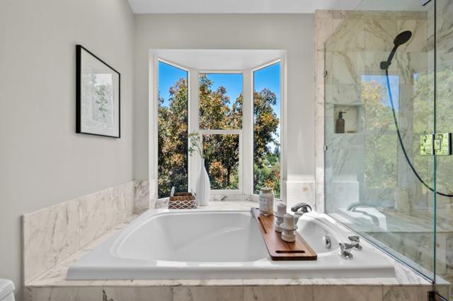 3554 Oak Knoll Drive, Redwood City CA: https://media.crmls.org/mediaz/6ebbe273-db31-46fa-9aa5-68a3065629ec.jpg