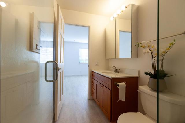 765 San Antonio Rd # 70, Palo Alto CA: https://media.crmls.org/mediaz/6ebc46ac-0228-49d4-9e97-8f35accfc26c.jpg