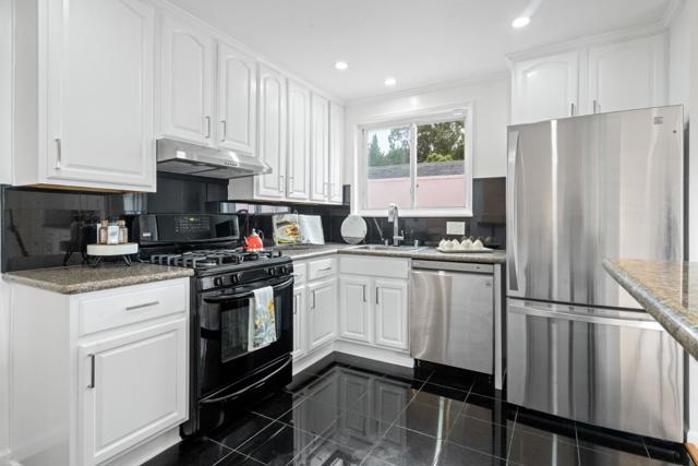 16 Canterbury Avenue, Daly City CA: https://media.crmls.org/mediaz/6ebcc65a-cc0f-470c-b699-fc6e897be7ae.jpg