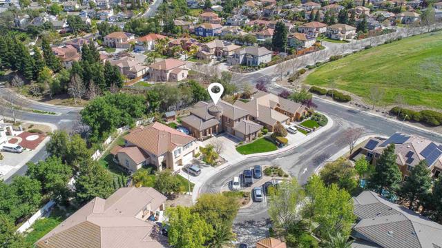 5018 Southport Ct, Antioch CA: https://media.crmls.org/mediaz/6ebd0b41-c93c-4202-b210-3de7f249f462.jpg