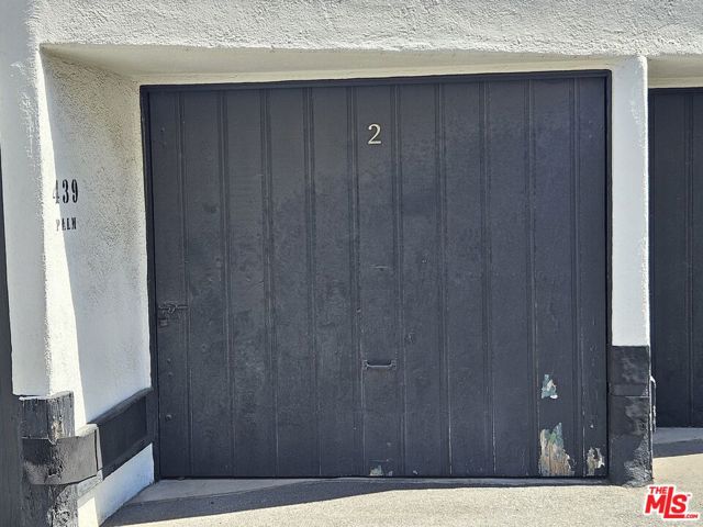 441 1/2 S Palm Drive, Beverly Hills CA: https://media.crmls.org/mediaz/6ebdf519-f898-4205-9613-743b3fdc6666.jpg