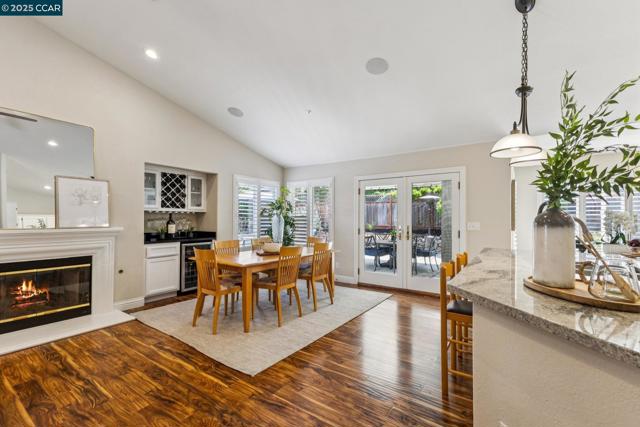 2232 Normandy Cir, Livermore CA: https://media.crmls.org/mediaz/6ebdf80a-a1e7-475c-aac3-a89698ddda90.jpg