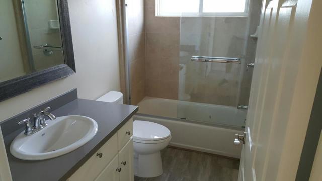 664 24th Avenue, Santa Cruz CA: https://media.crmls.org/mediaz/6ebe2e8c-9ffd-4408-966f-43654d4dd24a.jpg
