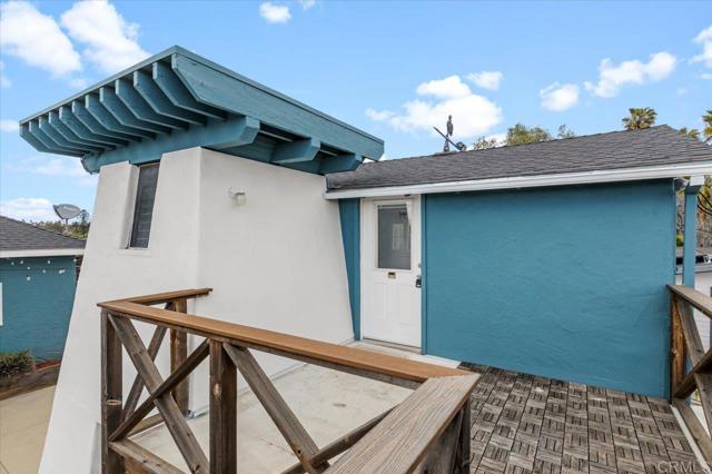 1420 Idaho Ave, Escondido CA: https://media.crmls.org/mediaz/6ebe384b-1703-4b14-aeb9-1b285b74bcbd.jpg