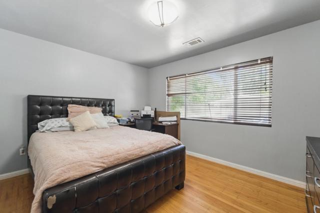14111 Chester Avenue, Saratoga CA: https://media.crmls.org/mediaz/6ebfa192-39e7-4280-9174-a2b36281e947.jpg